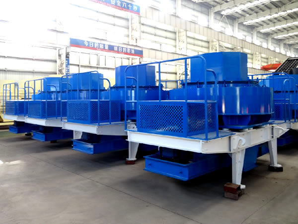 整齊擺放的花崗巖制砂機